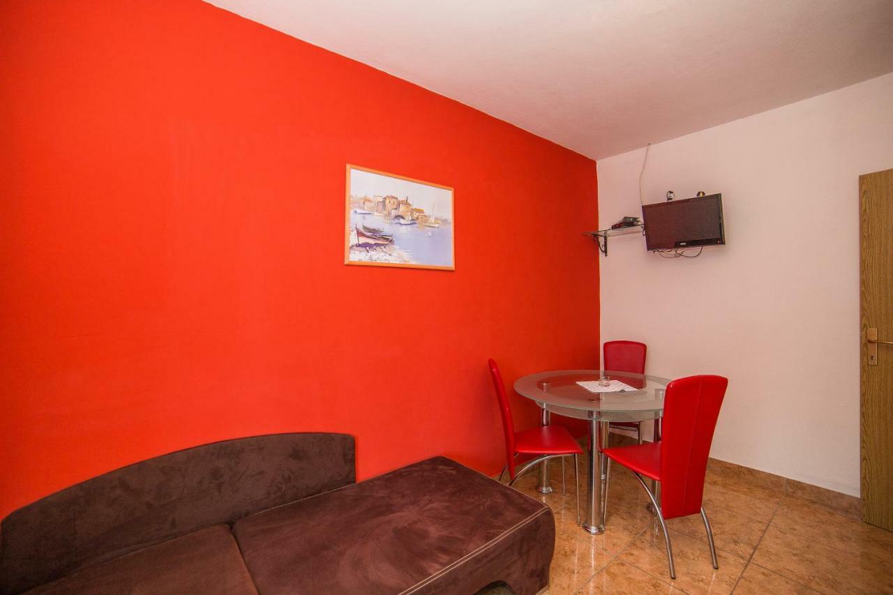 Guesthouse Milijana 奥瑞比克 外观 照片